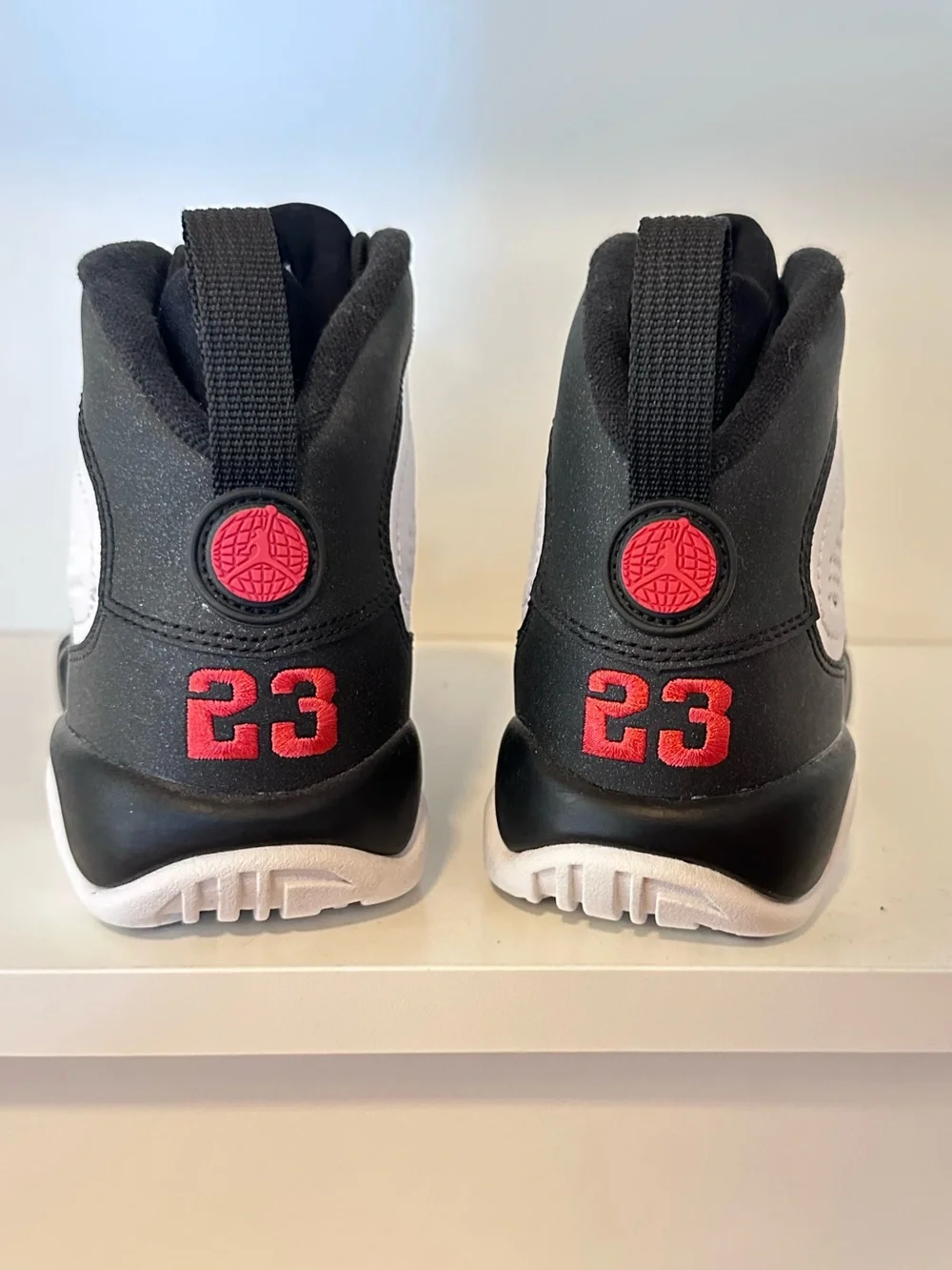 Air Jordan 9 Retro OG Space Jam 2016 in boys 4.5Y White and Black Sneakers